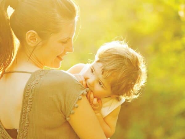 50 Reflective Journal Prompts to Embrace Motherhood
